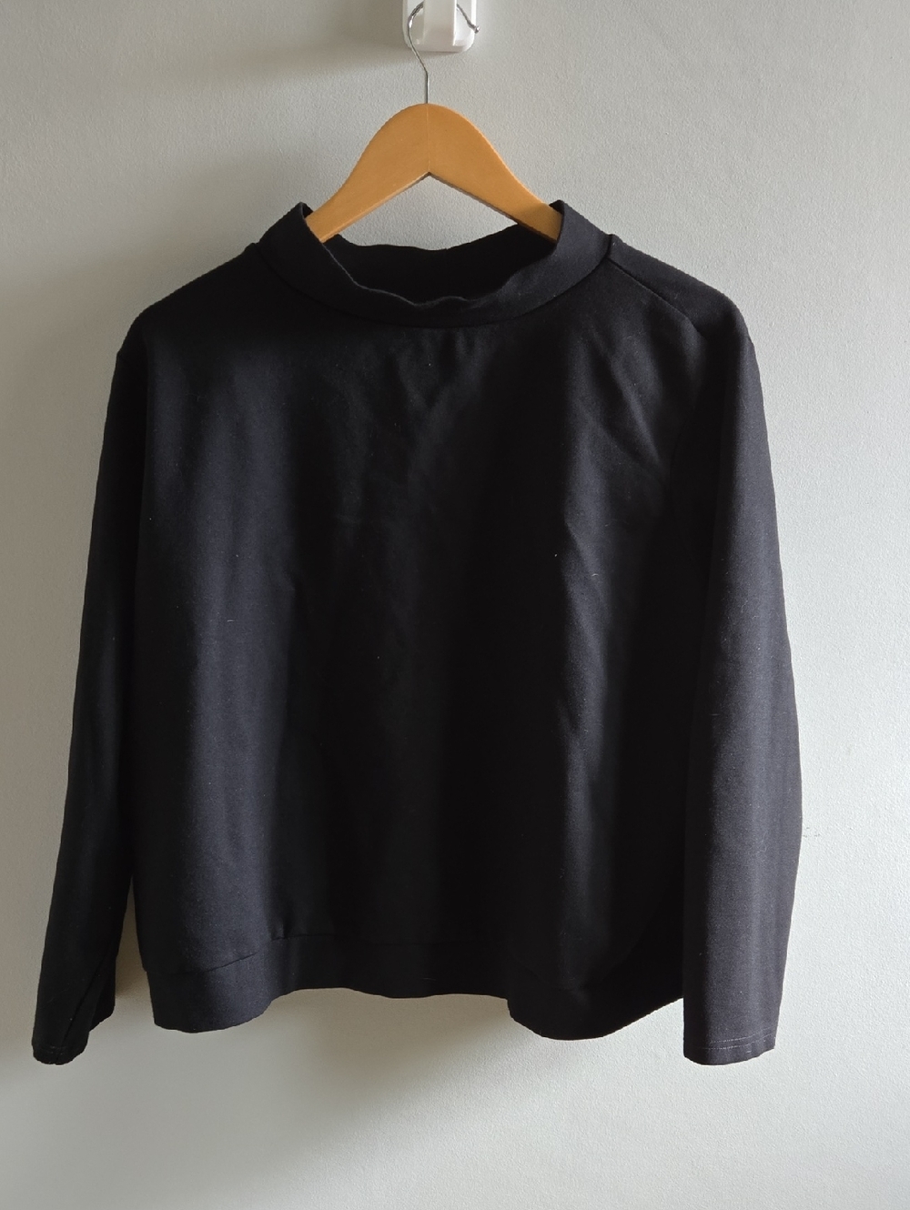 Smash and Tess Black Long Sleeved Top XXL